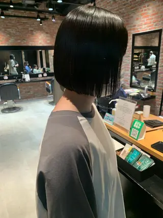 ショート 藤田 明輝のヘアスタイル