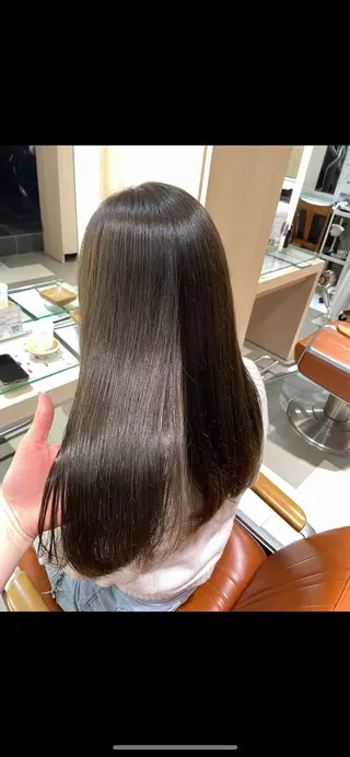 ロング カラー 韓国レイヤー　船橋 徒歩5分/小川友美のヘアスタイル