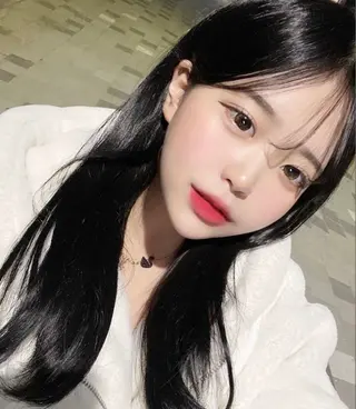 カラー 莉乃/縮毛矯正/髪質 改善/艶カラーのヘアスタイル