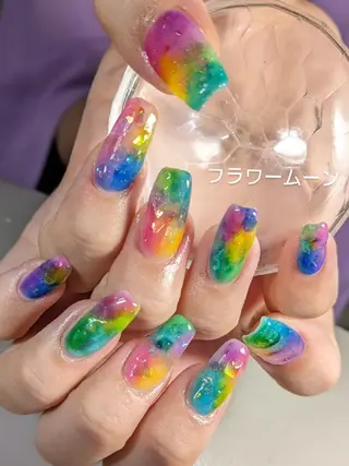 ネイル フラワー ムーンのネイルデザイン