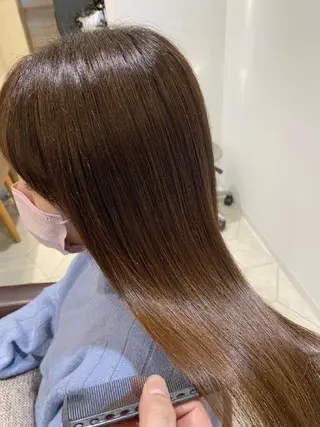 ロング 深夜まで営業中‼️ レム髪質改善のヘアスタイル