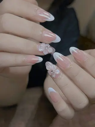 ネイル JIN 168 新大久保のネイルデザイン