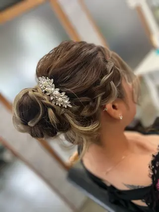 セミロング ヘアアレンジ Style Tのヘアスタイル