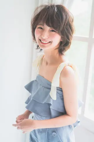 ミディアム マーブル東京 三軒茶屋 美容室のヘアスタイル