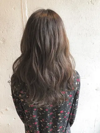 ロング フジサキ ケンのヘアスタイル