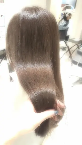 ミディアム パーマ 仲西 愛鈴のヘアスタイル