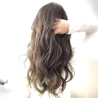 ロング カラー TOWA 野村　コウダイのヘアスタイル