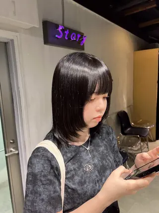 ミディアム カラー NANAMI🩵 大人可愛い韓国ヘアのヘアスタイル