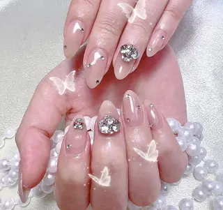 ネイル queens nailsalonのネイルデザイン