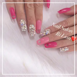 ネイル RiLion💗 Risa🦋💜のネイルデザイン