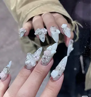 ネイル 高橋 雪のネイルデザイン