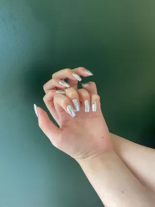 ネイル whitepaper 🔷IZUMIのネイルデザイン