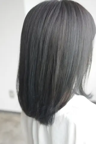 ミディアム カラー 🌈ディレクター🌈 徳松優希のヘアスタイル