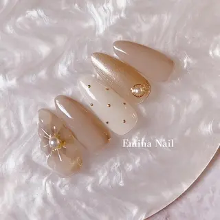 カラー KOMATSU YUKIのネイルデザイン