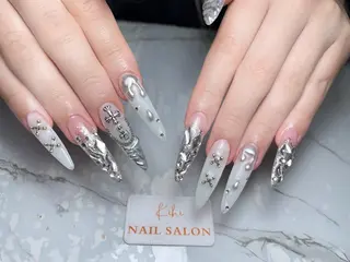 ネイル 💕鈴木ユリ パラジェル/オフ無料のネイルデザイン