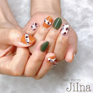 ネイル JiIna nailのネイルデザイン
