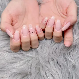 ネイル 個室ネイルサロンDolly Girl〜ドーリーガール〜所属・DollyGirl KYOKOのネイルデザイン