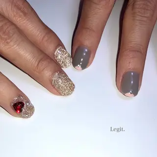ネイル Legit nail salonのネイルデザイン