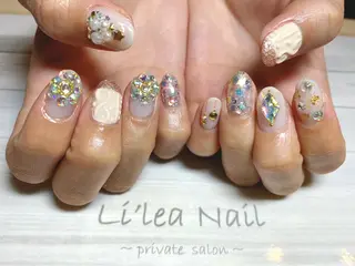 ネイル Li'leaNail AINAのネイルデザイン