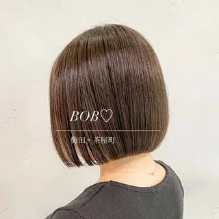 ショート ウラ‎🤍𐙚 ボブ ・ショート・艶カラーのヘアスタイル