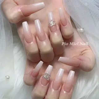 ネイル Pio Mielのネイルデザイン