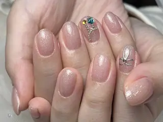 ネイル ToliyDeliy Nail Salonのネイルデザイン
