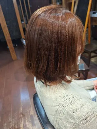 ミディアム 飯田 仁美のヘアスタイル
