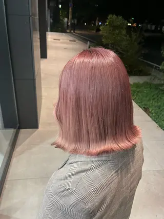 ミディアム ユイ☆ハイトーン ☆ブリーチデザインのヘアスタイル