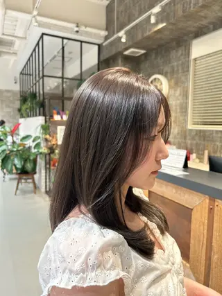 カラー The C所属・the C miyuのヘアスタイル