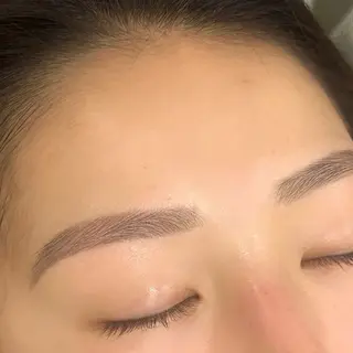 アイブロウ 🤍 ena🤍🌙のマツエク・マツパデザイン