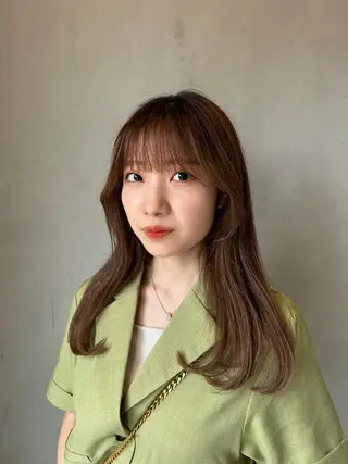 ロング レイヤーカット/長岡 グレージュ/マユ🎀のヘアスタイル