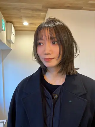 ミディアム カラー CLOVE所属・下石怜子/レイヤー/ 透明感カラーのヘアスタイル