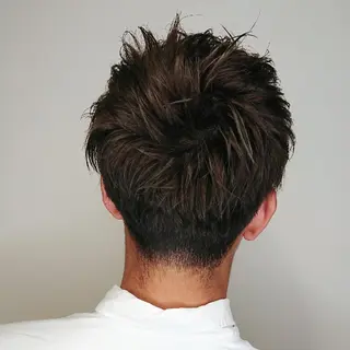 メンズ カラー パーマ ヘアアレンジ ブリーチ/ヘアケア/ 艶髪/イギチハルのヘアスタイル