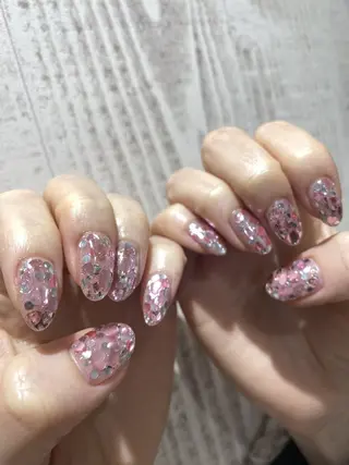 ネイル 13日3980円‼️ マグもデザインも◎のネイルデザイン