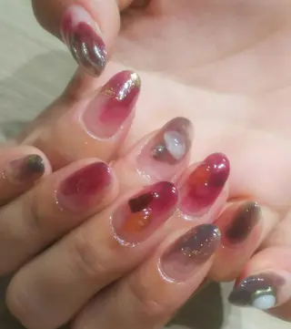 ネイル 小向 琴絵のネイルデザイン