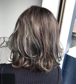 セミロング カラー 大嶋 宏隆のヘアスタイル