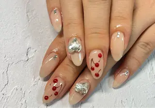 ネイル celica所属・松田 由真のネイルデザイン