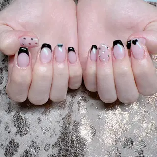 ネイル 個室ネイルサロンDolly  Girl〜ドーリーガール〜所属・DollyGirl KYOKOのネイルデザイン