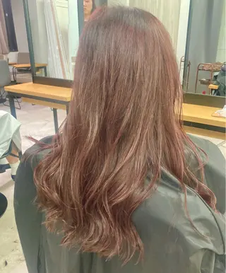 ロング DEARS徳島店所属・髪質改善Dears 藤井のヘアスタイル