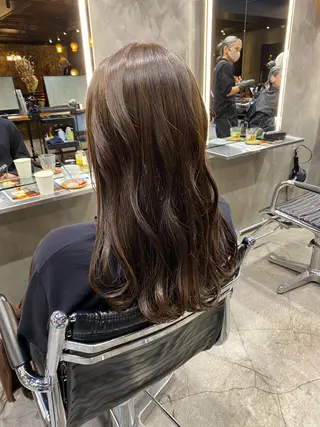 カラー Ms.CHARM所属・透明感カラー🌿 グレージュ🐺陽介のヘアスタイル