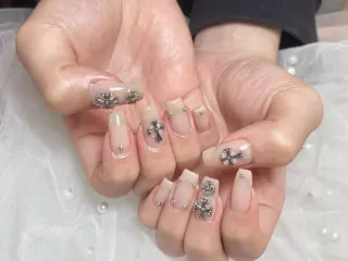 ネイル Liora nail所属・Liora （リオラ)のネイルデザイン