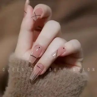 ネイル Queen’s 歌舞伎町店のネイルデザイン