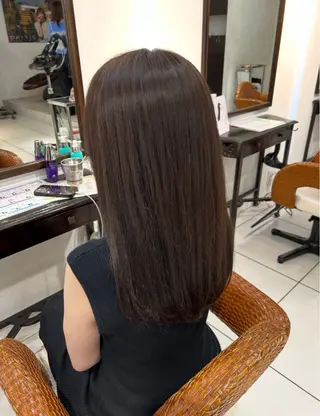 ロング カラー DIFINO所属・林 星那のヘアスタイル