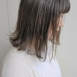 ミディアム カラー iplus✴ まつげ、眉毛、耳つぼのマツエク・マツパデザイン