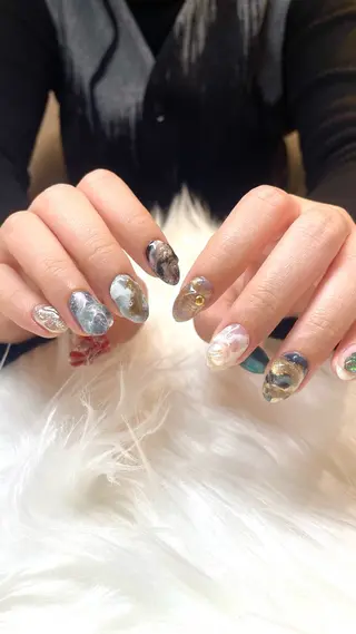 ネイル 新井 ひなののネイルデザイン