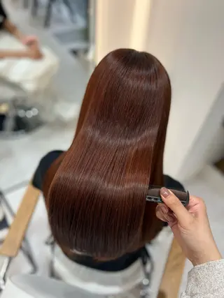 ロング カラー Zina aimiのヘアスタイル