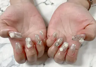 ロング カラー ネイル Q Free nailsのネイルデザイン