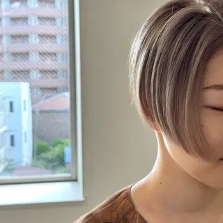 ショート カラー 田畑 智規のヘアスタイル