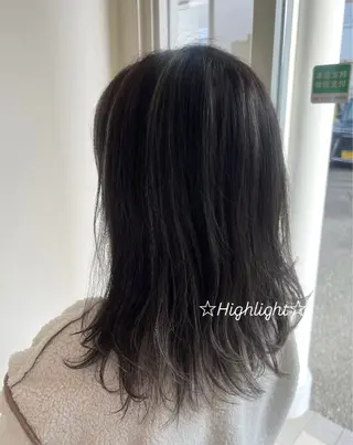 ミディアム カラー 友田 未来のヘアスタイル