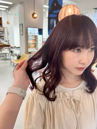 セミロング カラー 藤原 あかりのヘアスタイル